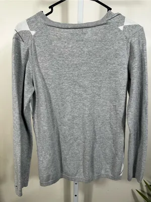 N70. Tommy Hilfiger Gray and White Argyle V-Neck Sweater thumbnail 3