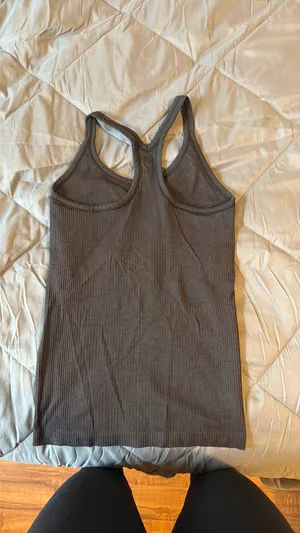 Lululemon Tank Top thumbnail 3