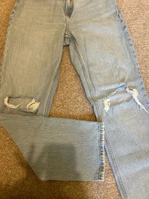 Abercrombie & Fitch 90’s Straight Ultra High Rise Jeans thumbnail 3