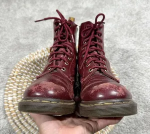 Dr. Martens Women’s Pascal Cherry Shiraz Buttero Leather 8-Eye Boots Size 6 thumbnail 6