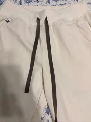 FIGS Zamora Ivory joggers elastic waist drawstring women’s size SMALL thumbnail 6