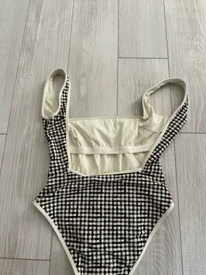 Monday Swimwear Corfu One Piece thumbnail 4