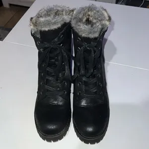 STEVE MADDEN Comfort Women SZ 9 Faux Fur Lined Ankle Booties Black Block Heeled thumbnail 2