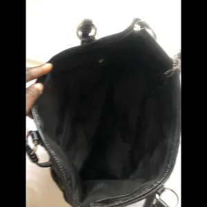 Coach Neatly used Hand bag.See pictures for measurements thumbnail 6