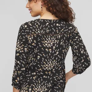 White House Black Market Black Floral V-Neck Blouse Size XS thumbnail 11