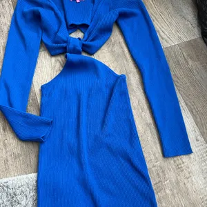 Edikted blue long‎ sleeve cutout mini dress size M thumbnail 6