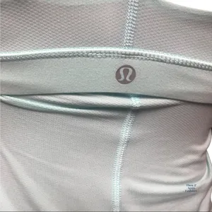 Lululemon Athletic Activewear Top Padded Bra Size 4 Pre-Loved thumbnail 6