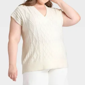 Universal Threads V-Neck Cable Knit Sweater - Cream thumbnail 1
