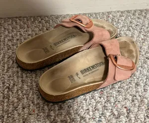 Birkenstock Madrid Big Buckle in Soft Pink Old Rose- Size 38 (7) thumbnail 1