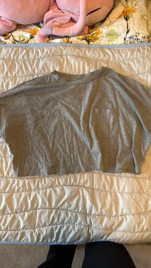 Shein Crop Tee thumbnail 3