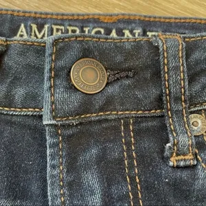 American Eagle Outfitters super hi rise shorts thumbnail 7