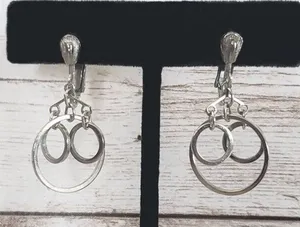 Vintage Clip On Earrings Three Circles Silver Tone Dangle thumbnail 1