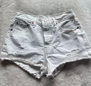 Levi’s 501 Shorts White thumbnail 1