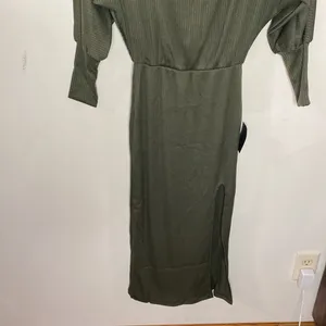 Lulus City Street Chic Olive Green Off-the-Shoulder Midi Dress size XS thumbnail 8