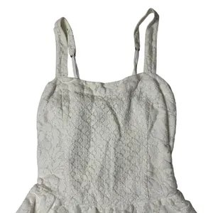 Abercrombie & Fitch White Floral Lace Romper Women’s XS Boho Coquette thumbnail 4