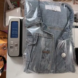Time and Tru Womens Size Small 4‎ 6 Light Wash Distressed Blue Denim Jean Jacket thumbnail 9