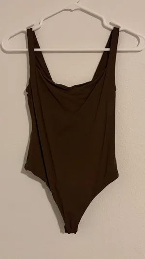 Fits Everyone Bodysuit SKIMS M thumbnail 1