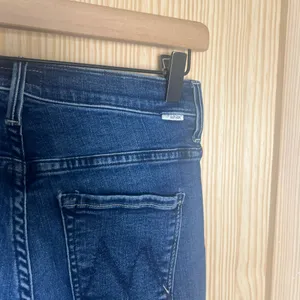 MOTHER- The Insider Ankle Jeans Heirloom Size 27 thumbnail 5