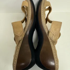Softwalk Sandals Womens Sz 9 Brown Tan Buckle Comfortable‎ Summer Dress Casual thumbnail 3