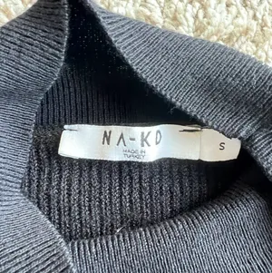 NA-KD Black Ribbed Sweater thumbnail 4