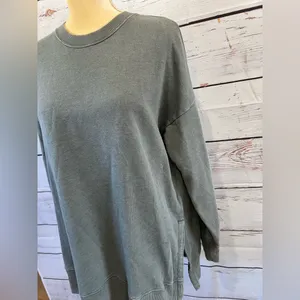 Aerie Woman’s Green Oversized Cotton Cozy Pullover Size Medium thumbnail 3