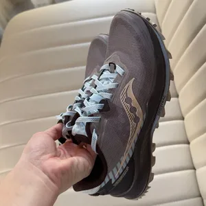 Saucony Women's Brown and Blue Trainers thumbnail 9