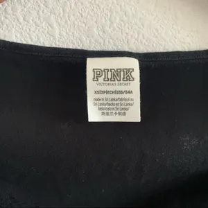 VS PINK Black Daisy Raw Hem Crop XS thumbnail 2
