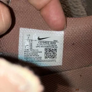 NIKE AIR MAX EXCEE SNEAKERS, size 7 thumbnail 7