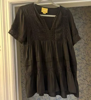 Maeve Anthropologie short sleeved top Medium black cute thumbnail 11