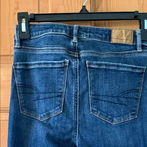 American Eagle Outfitters Size 0 Super Hi-Rise Flare Dark Blue Stretchy Jeans thumbnail 6
