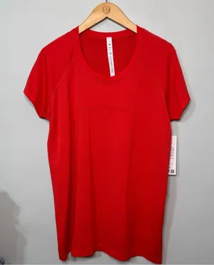 Lululemon Swiftly Tech 2.0 Short Sleeve Short Womens Size 16 Love Red NWT thumbnail 10