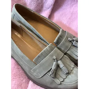 Hotter Gray Suede Kiltie Tassel Loafers Made in England Womens Size 9.5 Slip On thumbnail 4