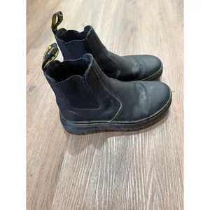 Dr Martens Embury Black Wyoming Leather Chelsea Boots Womens 5 AW004‎ KV06W thumbnail 4