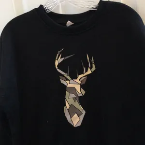 FINAL MARKDOWN LADIES deer head sweatshirt large Black thumbnail 2