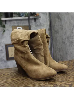NEW Universal Thread Womens Junie Boots Ruched Faux Suede 94568670 Brown 6M thumbnail 3