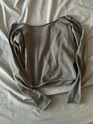 Brandy Melville long sleeve top  thumbnail 1