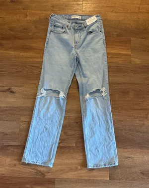 Abercrombie & Fitch Mid Rise 90s Straight Jeans thumbnail 7