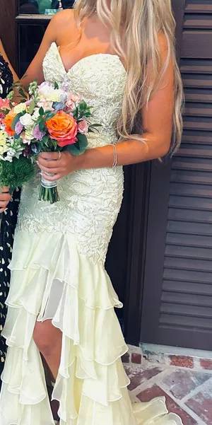 Sherri Hill Prom Dress Yellow Strapless thumbnail 1