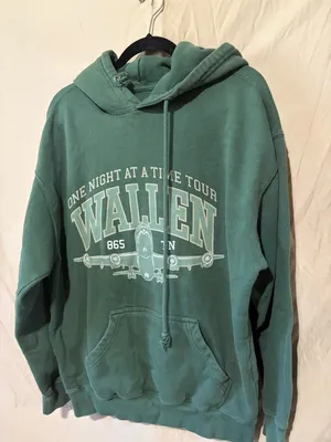 Morgan Wallen 2024 tour sweatshirt Size M thumbnail 1