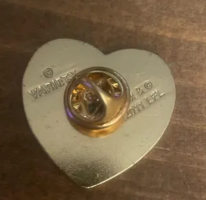 Star Wars R2D2 & C-3PO heart shape tac pin thumbnail 3