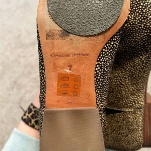 Madewell Gold Black Dotted Calf Hair Chelsea Ankle Boots Pointed Toe‎ Womens 7 thumbnail 6