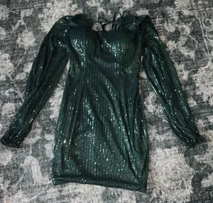 Green hoco dress thumbnail 1