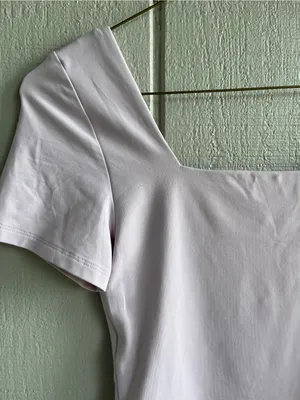 Aritzia Original Contour Manner Squareneck Bodysuit‎ Lilac Purple Size M thumbnail 6