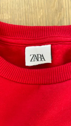 Red Sweatshirt thumbnail 3