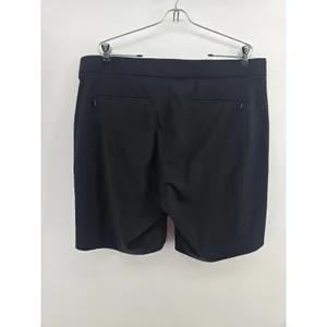 Athleta Bermuda Short Womens 16 Tribeca 7" Black Stretch EUC thumbnail 2