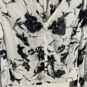 Free People Floral Long Sleeve Ruched Blouse thumbnail 3