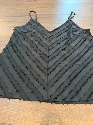 Intimately Free People Black Textured V-Neck Tank Top Size Medium - C47-018 thumbnail 4