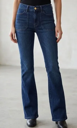 Anthropologie Pilcro The Icon Flare Jeans Womens 23 thumbnail 1