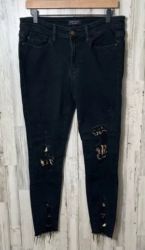 Judy Blue Black Leopard‎ Patch Mid Rise Skinny Fit Jeans Distressed Womens 11/30 thumbnail 1