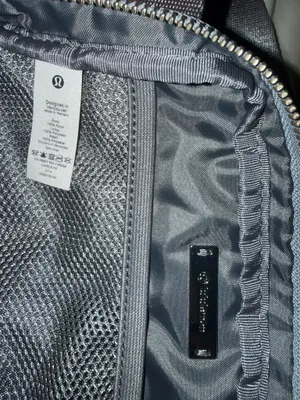 Lululemon Everywhere Belt Bag 1L Grey thumbnail 5